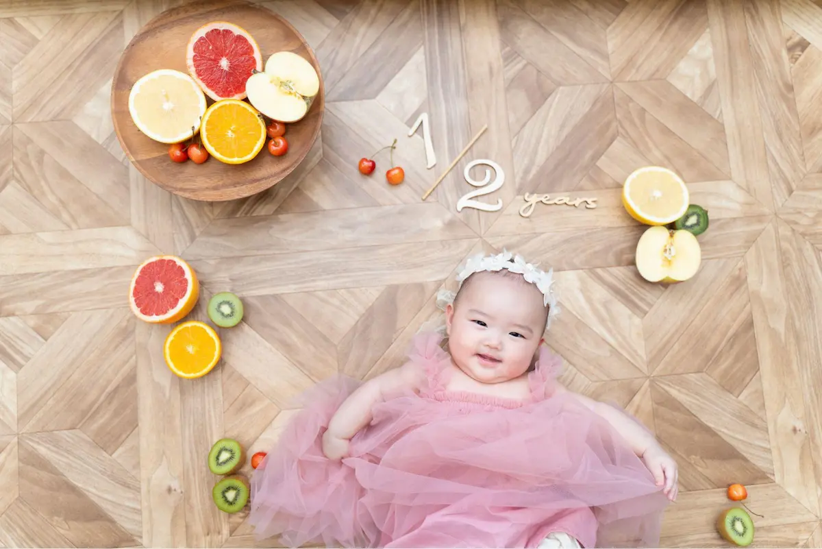 アニバーサリーフォトプラン
                ハーフバースデー／お誕生日／七五三／お宮参り
                記念日のお祝いにおすすめです
                撮影料｜29800円